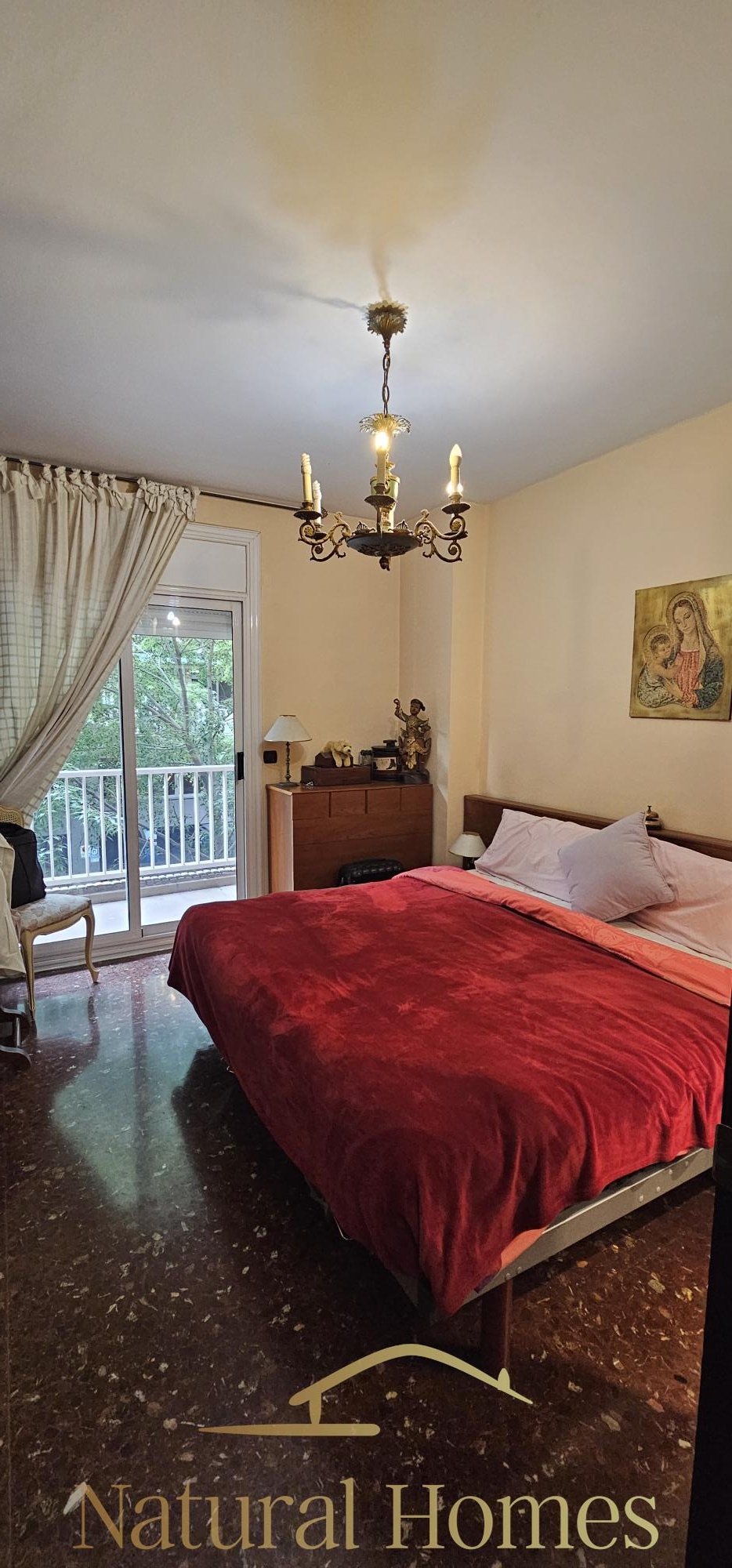 habitación suite Amplio piso en alquiler en el centro de Barcelona