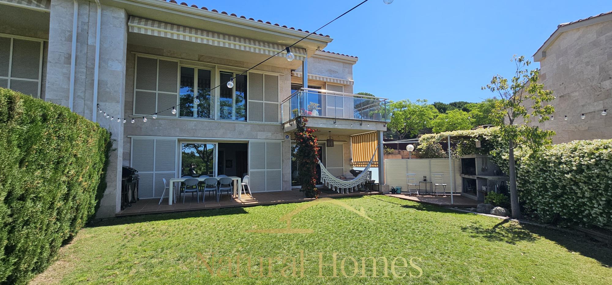 Espectacular casa en venta en Sant Vicenç de Montalt