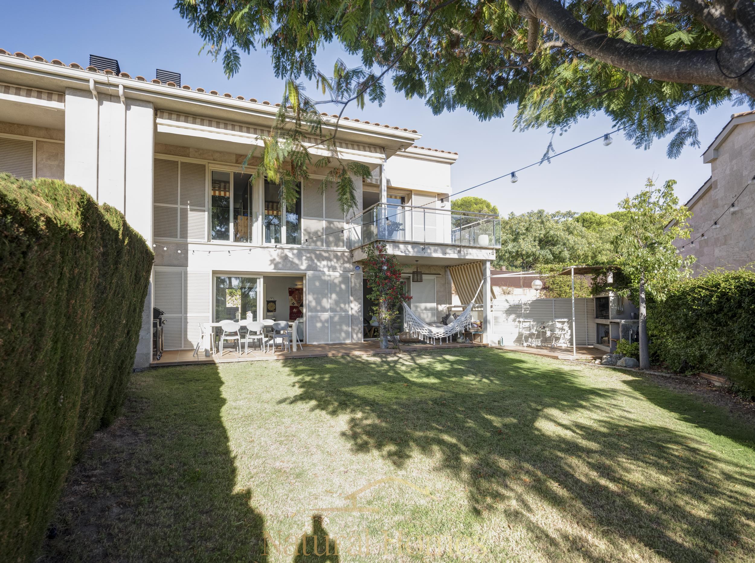 Espectacular casa en venta en Sant Vicenç de Montalt