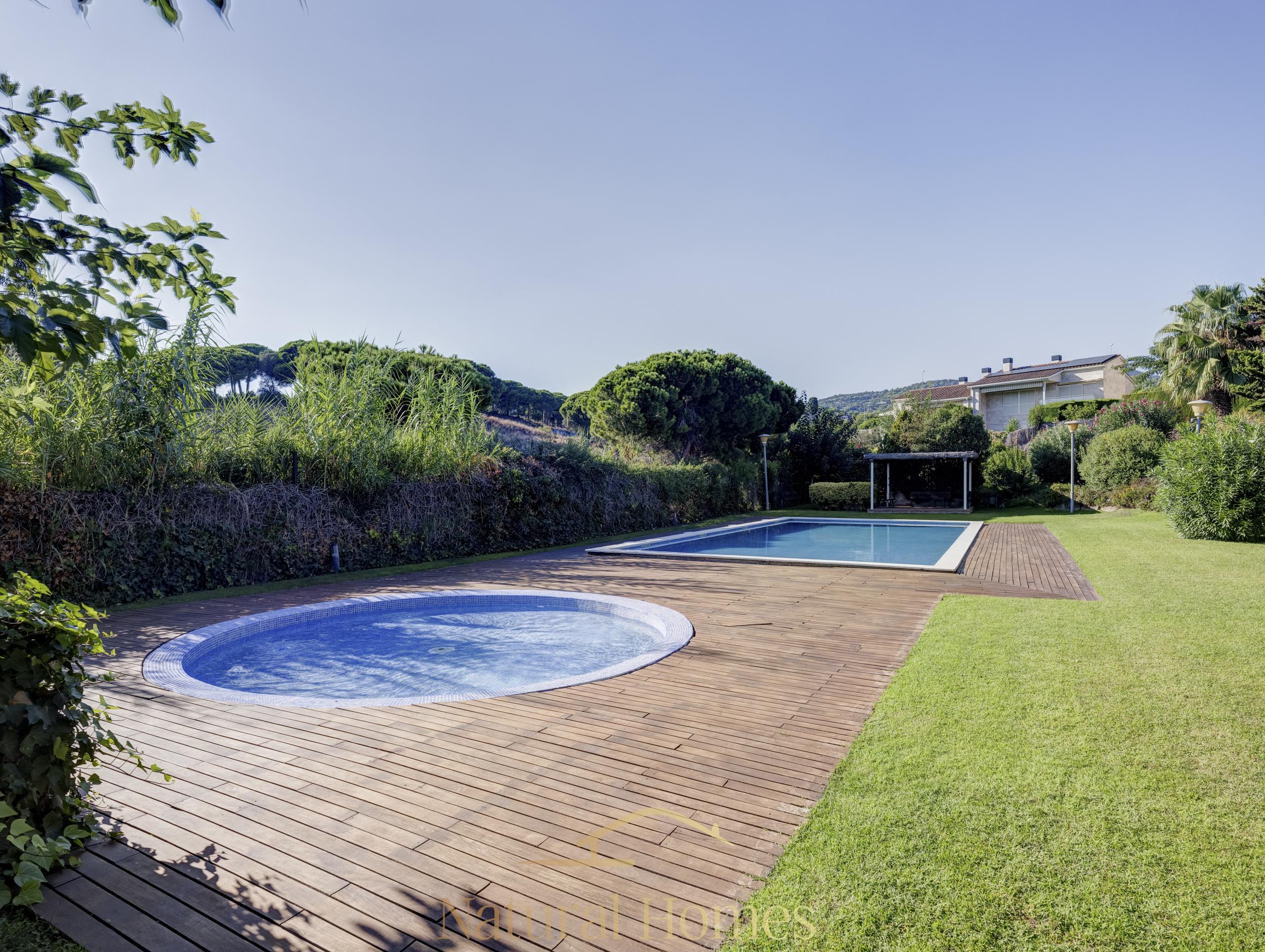 Espectacular casa en venta en Sant Vicenç de Montalt